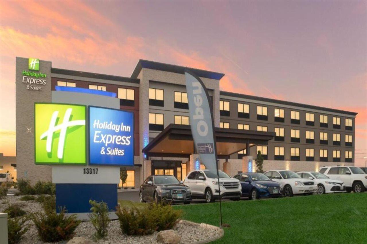 Holiday Inn Express & Suites Racine By Ihg Exterior foto